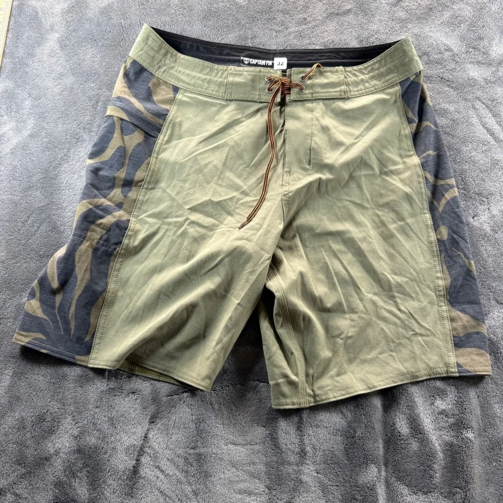 Captain Fin Mens Board Shorts 32 Olive Green Tiger Camo‎ Swim Trunks Side Pocket